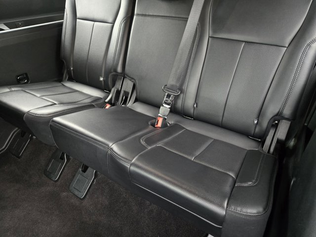 Certified 2020 Ford Expedition XLT w/ Equipment Group 202A image 29