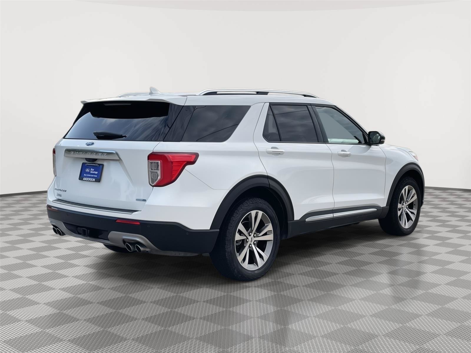 Certified 2020 Ford Explorer Platinum w/ Premium Technology Package AWD/4WD image 7
