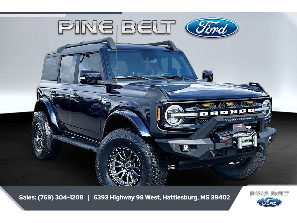 Certified 2021 Ford Bronco Outer Banks AWD/4WD image 1