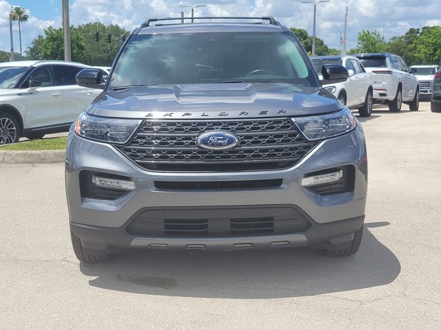 Certified 2024 Ford Explorer XLT w/ Equipment Group 202A AWD/4WD image 2