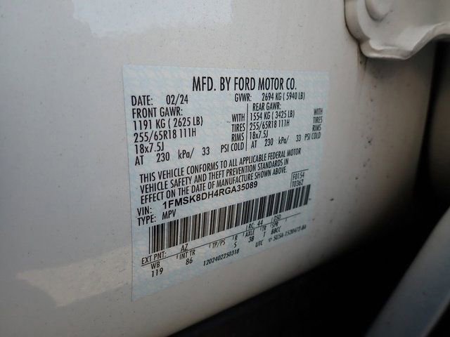 Certified 2024 Ford Explorer XLT w/ Class IV Trailer Tow Package AWD/4WD image 14