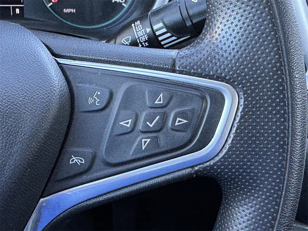 Used 2023 Chevrolet Malibu LT image 14