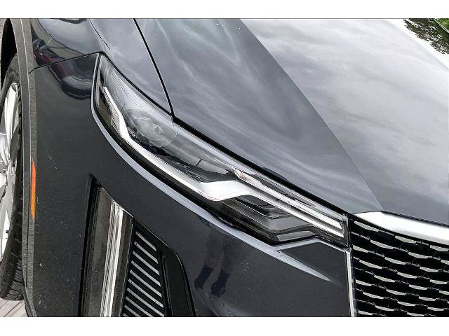 Used 2023 Cadillac XT6 Premium Luxury FWD image 27