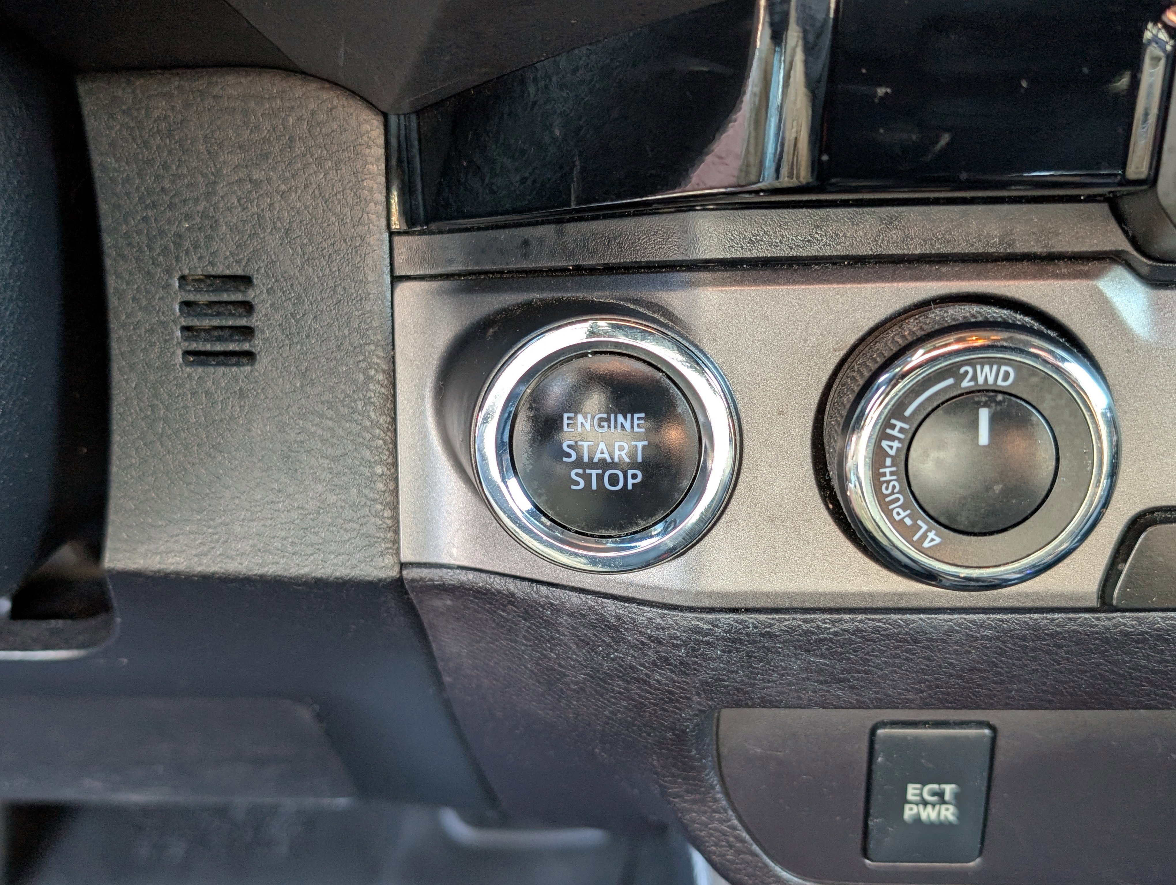 Used 2017 Toyota Tacoma TRD Sport w/ Tow Package image 21