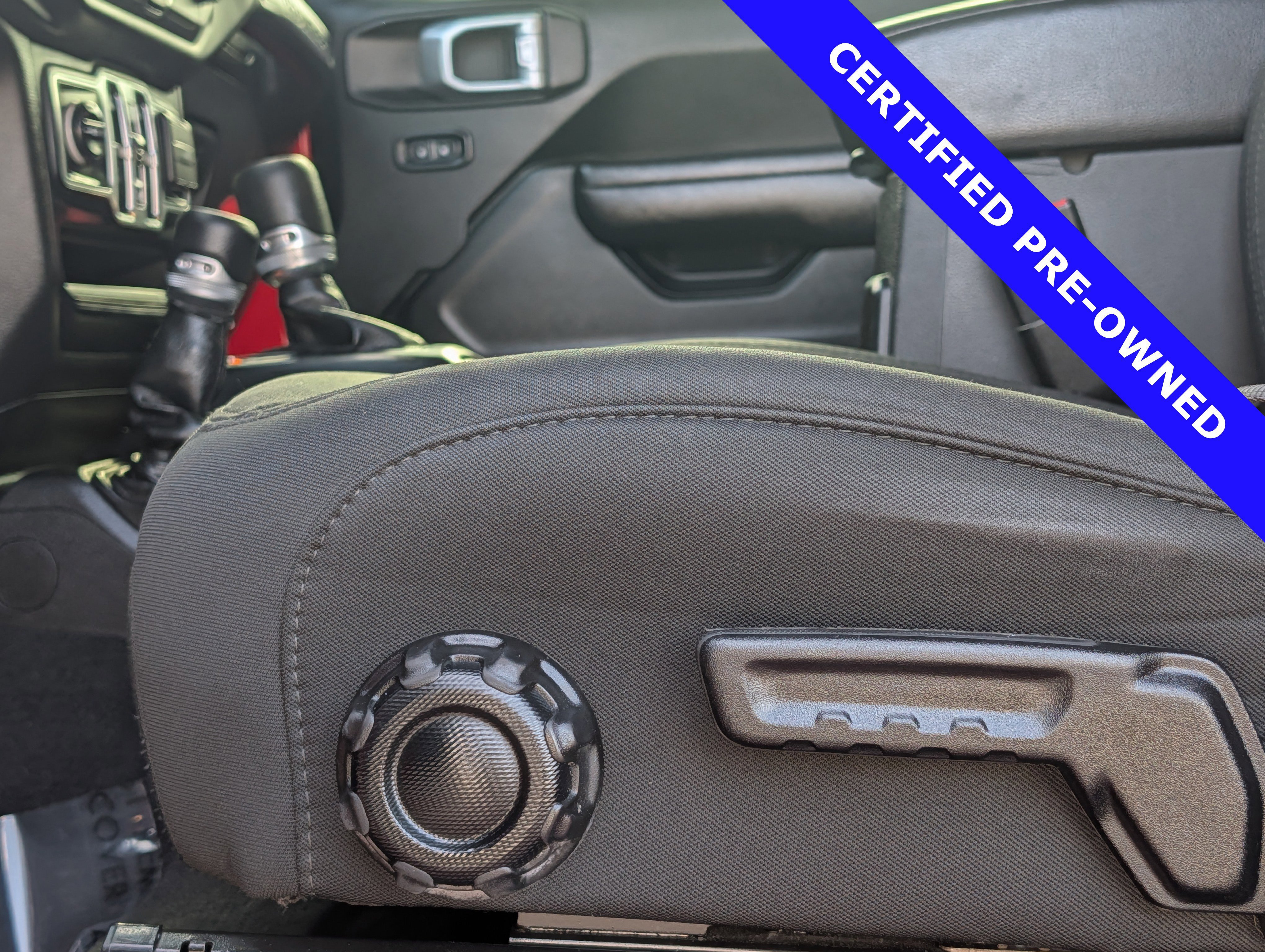 Used 2020 Jeep Wrangler Unlimited Sport S image 21