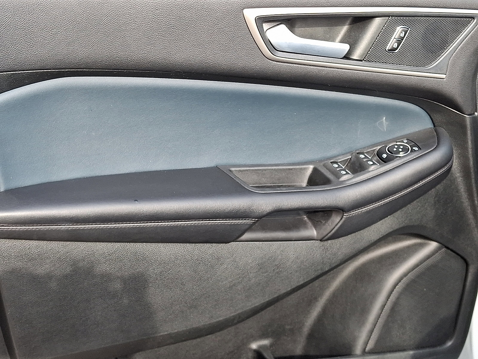 Certified 2023 Ford Edge SEL w/ Sport Appearance Package image 14