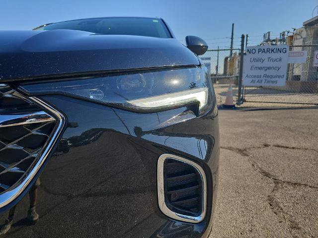 Used 2021 Buick Envision Avenir w/ Technology Package II AWD/4WD image 32