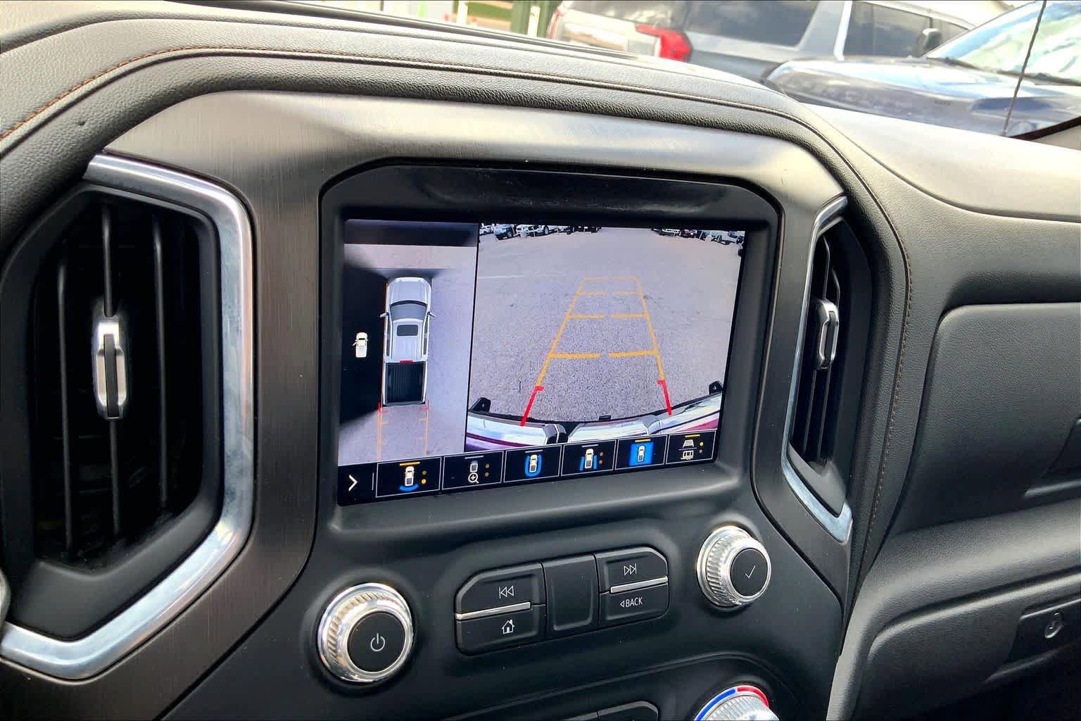 Used 2021 GMC Sierra 1500 AT4 w/ AT4 Premium Package AWD/4WD image 27