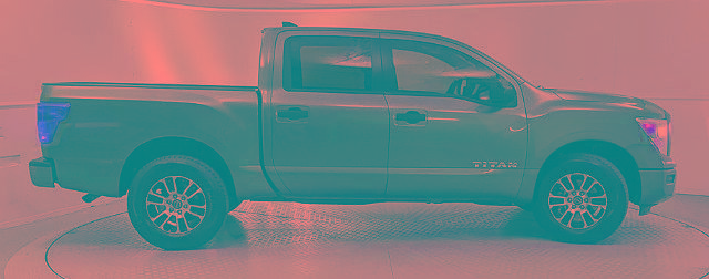 Used 2024 Nissan Titan SV image 5