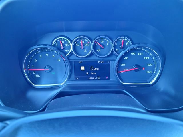 Used 2021 Chevrolet Suburban LT w/ Rear Media and Nav Package image 21