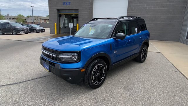Certified 2025 Ford Bronco Sport Outer Banks w/ Outer Banks Tech Package+ AWD/4WD image 5