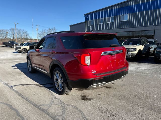 Certified 2023 Ford Explorer XLT w/ Equipment Group 202A image 9