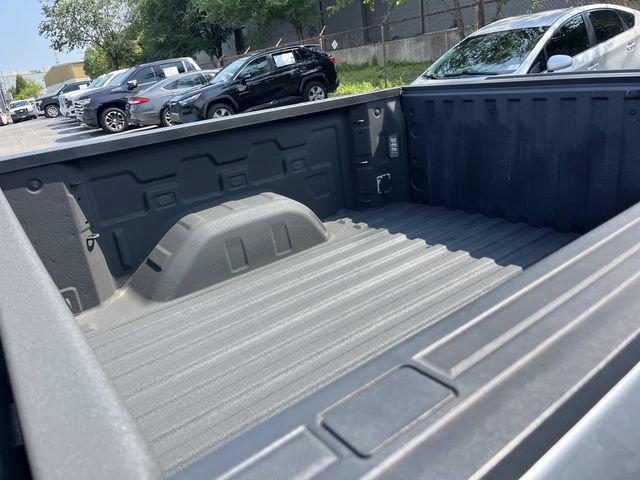 Used 2023 Chevrolet Silverado 1500 LT Trail Boss w/ LT Trail Boss Premium Package AWD/4WD image 14