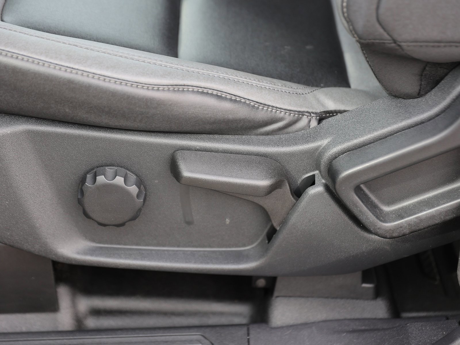 Certified 2023 Ford Bronco Black Diamond image 17