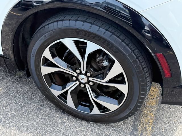 Certified 2022 Ford Mustang Mach-E Premium AWD/4WD image 6