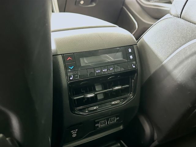 Used 2022 Jeep Grand Cherokee L Limited image 35