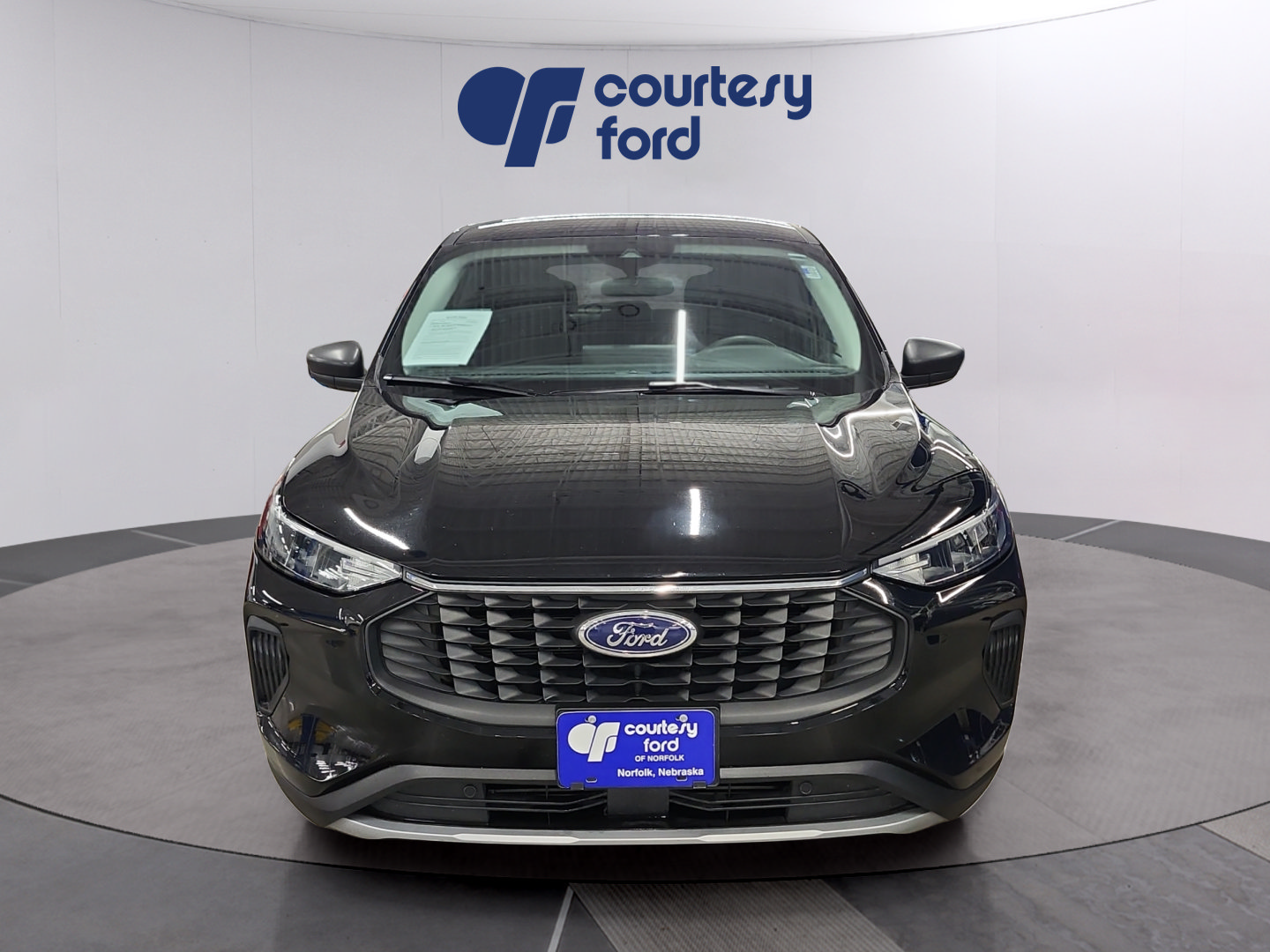Certified 2025 Ford Escape Active w/ Tech Pack #1 AWD/4WD image 2