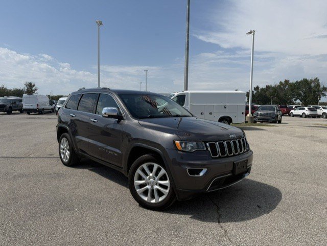 Used 2017 Jeep Grand Cherokee Limited AWD/4WD image 41