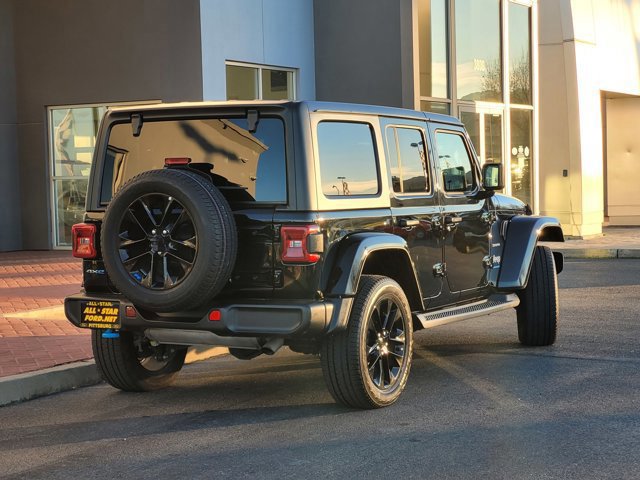 Used 2023 Jeep Wrangler Unlimited Sahara image 5