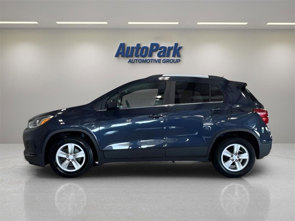 Used 2018 Chevrolet Trax LT image 2