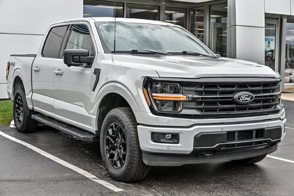 Certified 2024 Ford F150 XLT w/ Equipment Group 302A MID AWD/4WD image 10