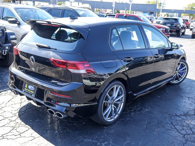 Used 2024 Volkswagen Golf R AWD/4WD image 7