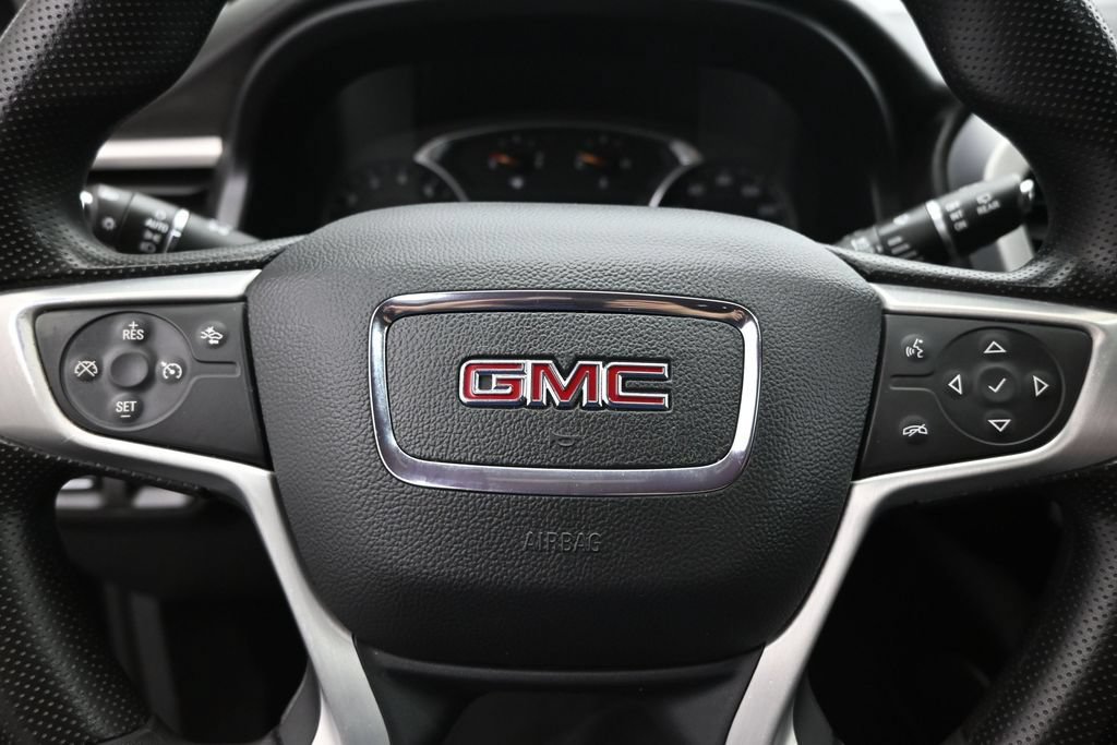 Used 2022 GMC Acadia SLE FWD image 11