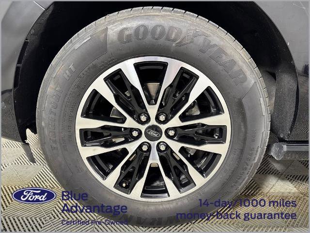 Certified 2025 Ford Expedition Platinum AWD/4WD image 14