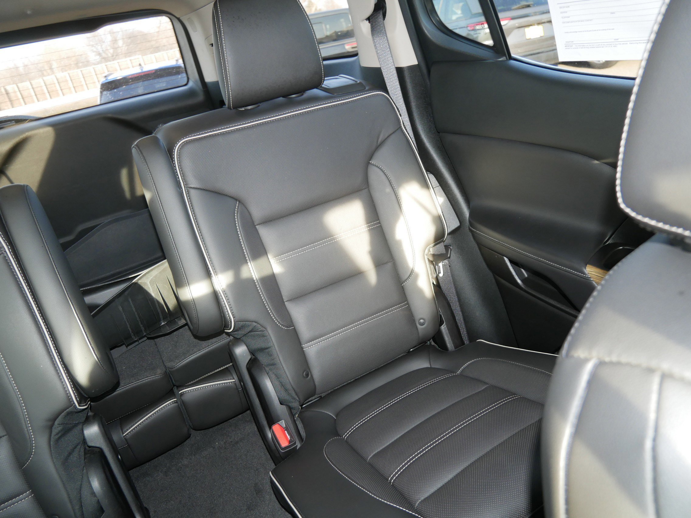 Used 2018 GMC Acadia Denali image 14