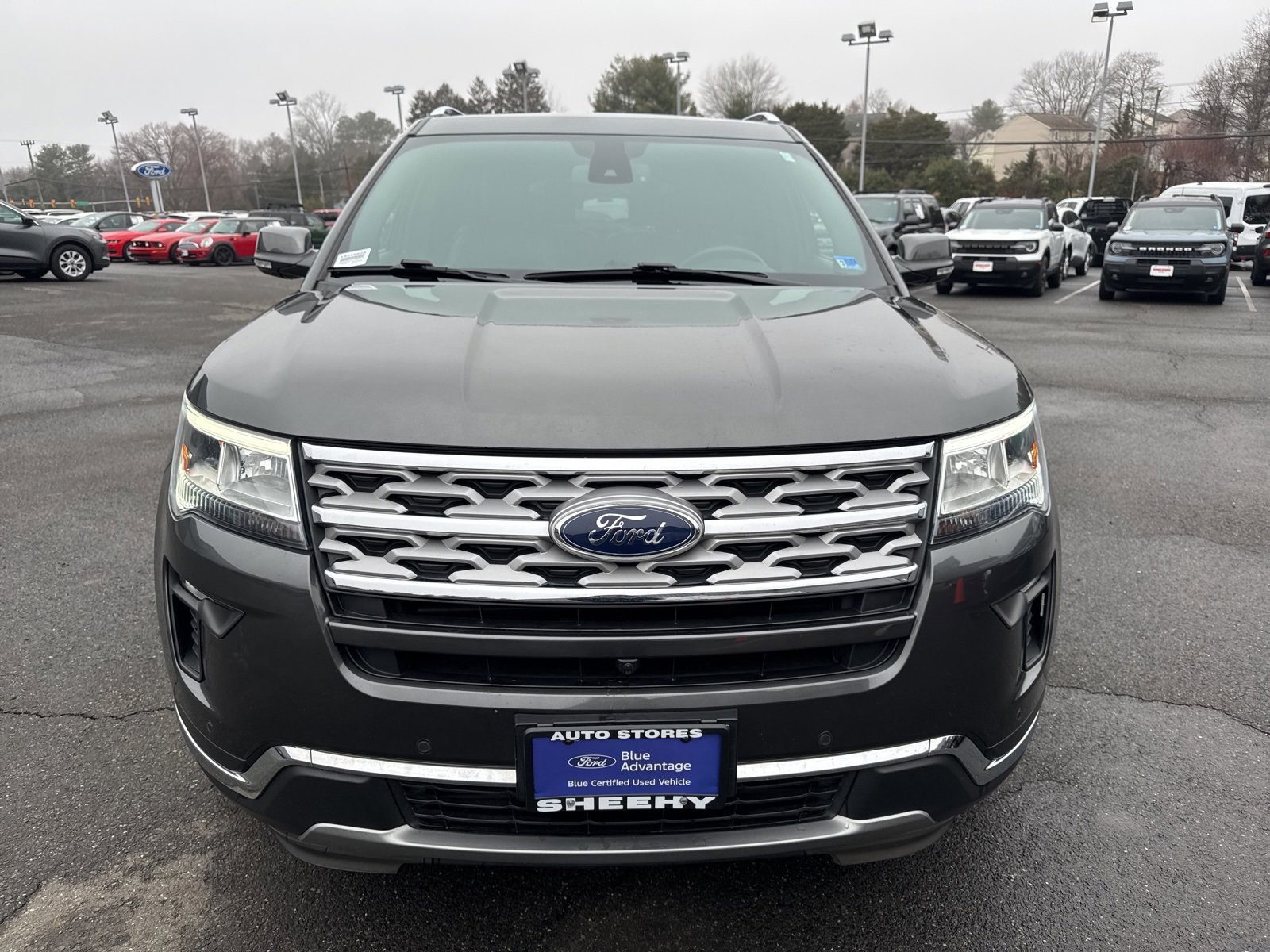 Certified 2019 Ford Explorer Limited w/ Ford Safe & Smart Package image 6