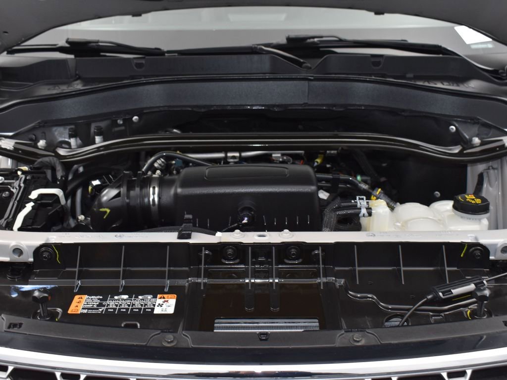 Certified 2021 Ford Explorer Limited w/ Equipment Group 301A image 21