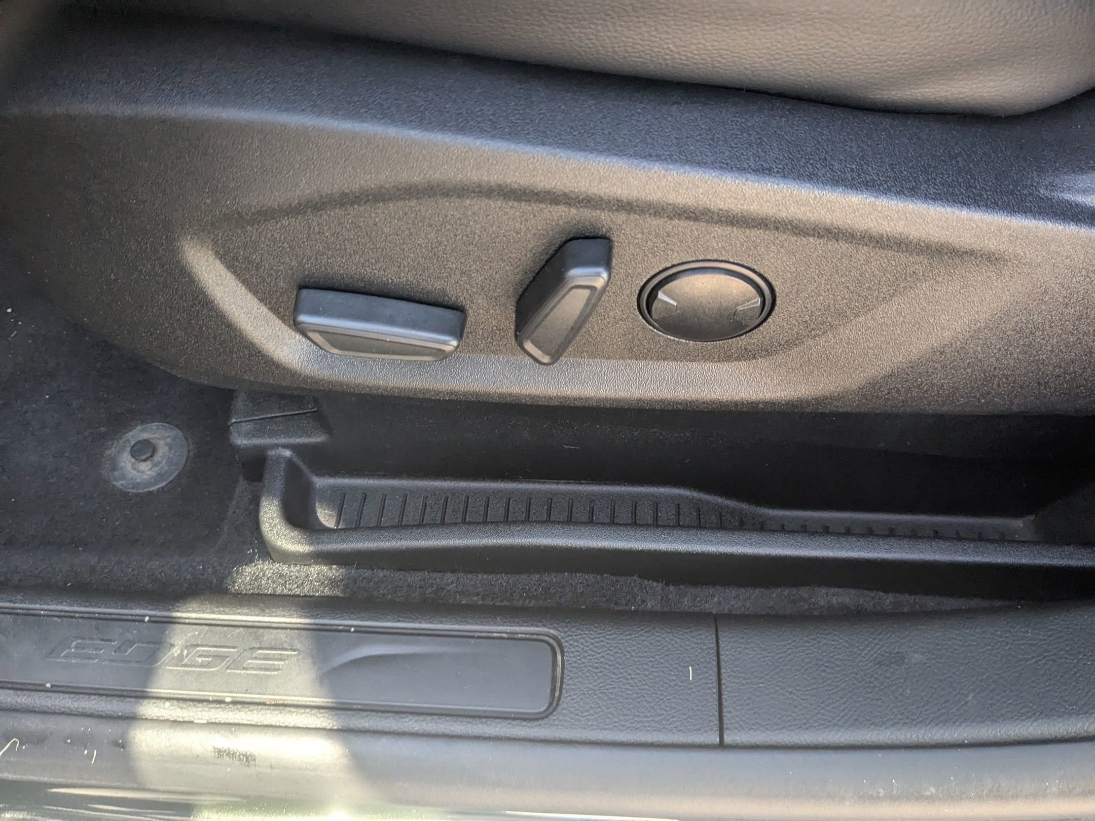 Certified 2023 Ford Edge SEL w/ Convenience Package image 14