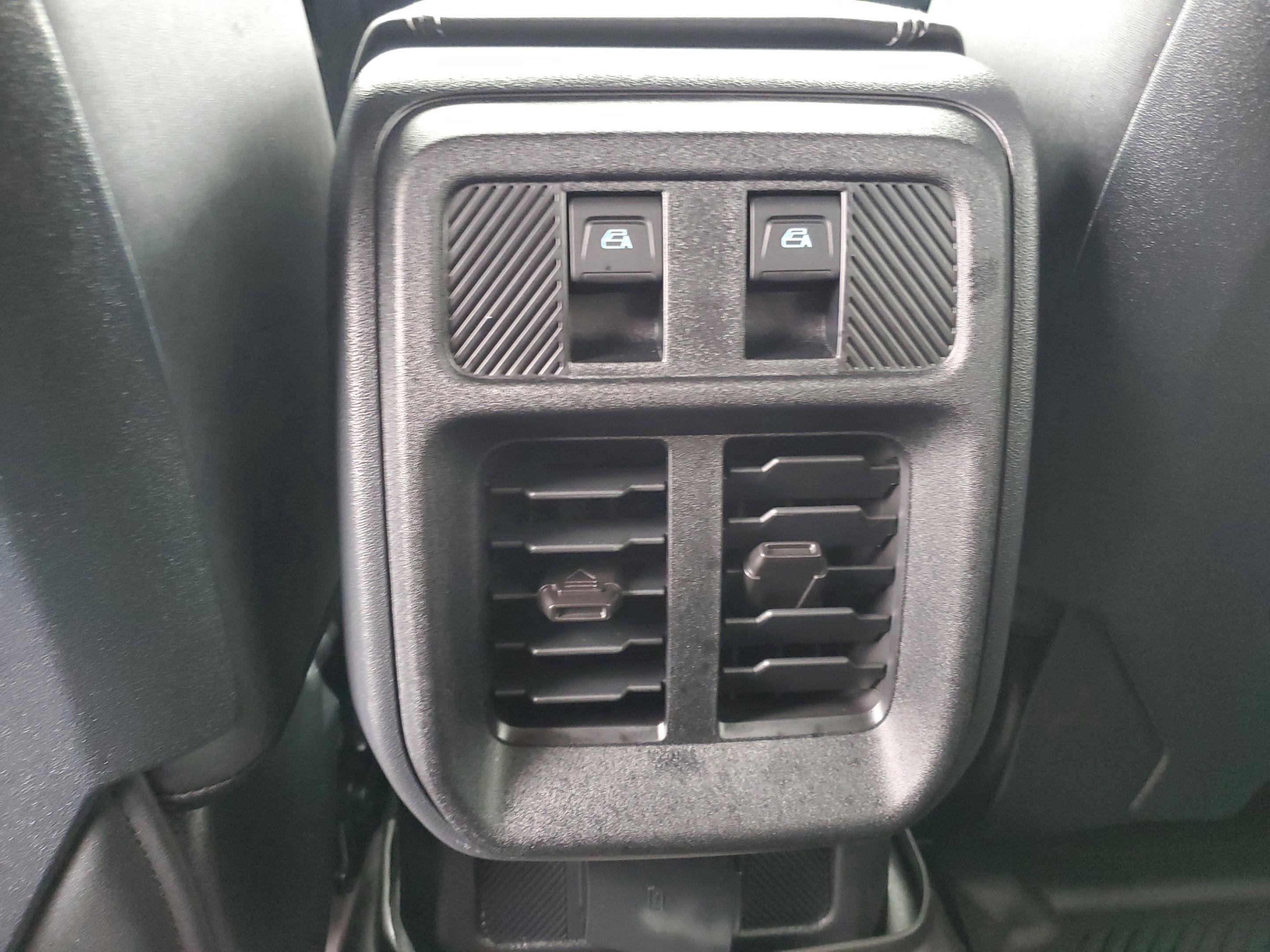 Certified 2025 Ford Bronco Badlands image 10