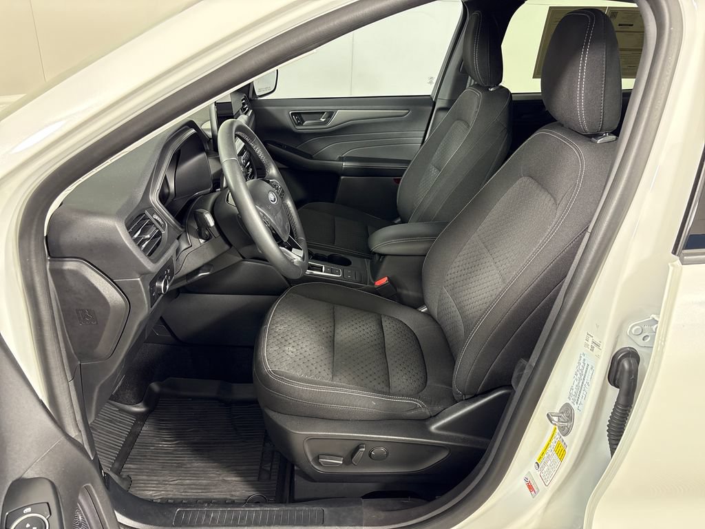 Certified 2023 Ford Escape Active AWD/4WD image 26