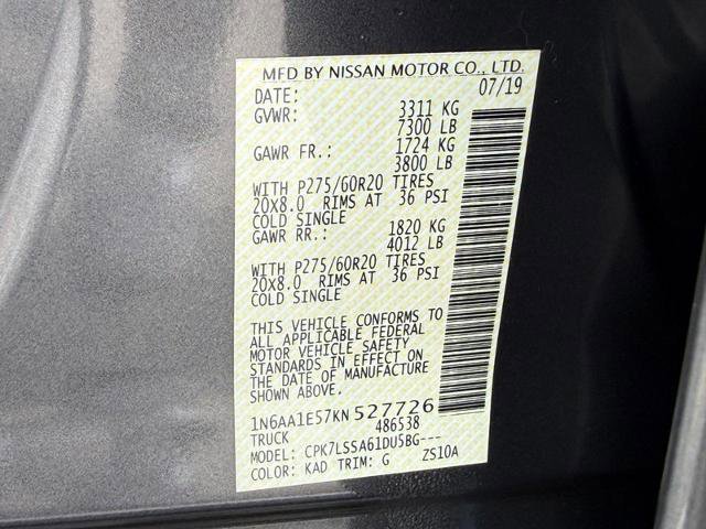 Used 2019 Nissan Titan SV w/ SV Convenience Package image 28