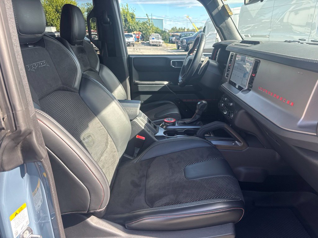 Certified 2024 Ford Bronco Raptor w/ Interior Carbon Fiber Pack 6 AWD/4WD image 35