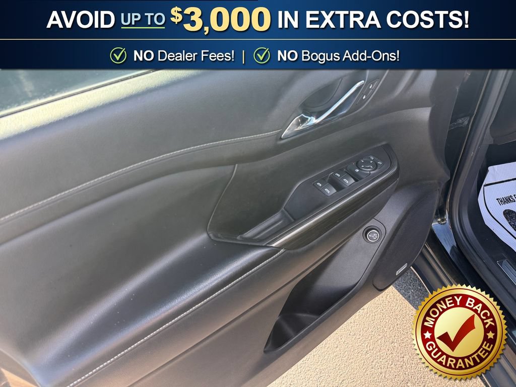 Used 2019 GMC Acadia SLT FWD image 16