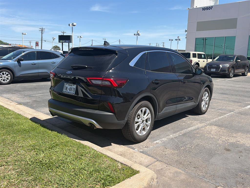 Certified 2023 Ford Escape Active image 5