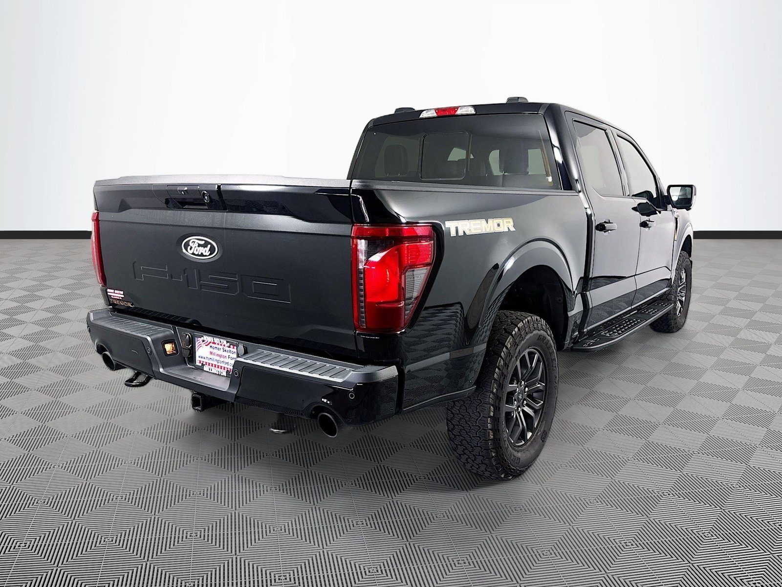 Certified 2025 Ford F150 Tremor AWD/4WD image 7