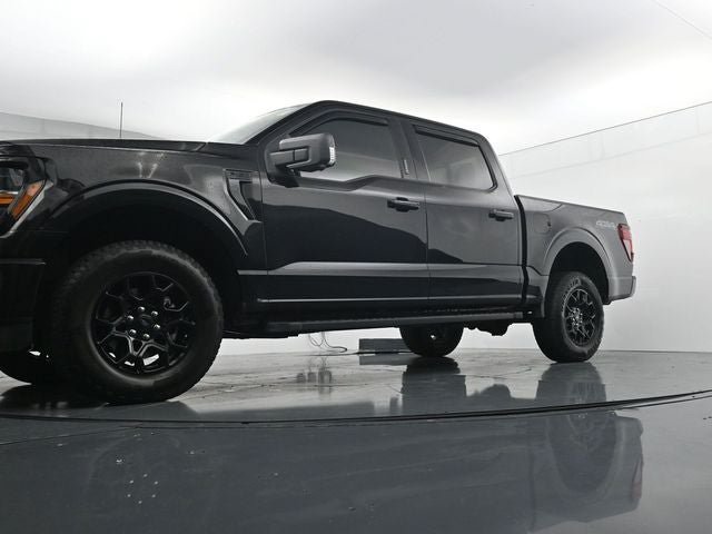 Certified 2026 Ford F150 XLT w/ Equipment Group 302A MID AWD/4WD image 33