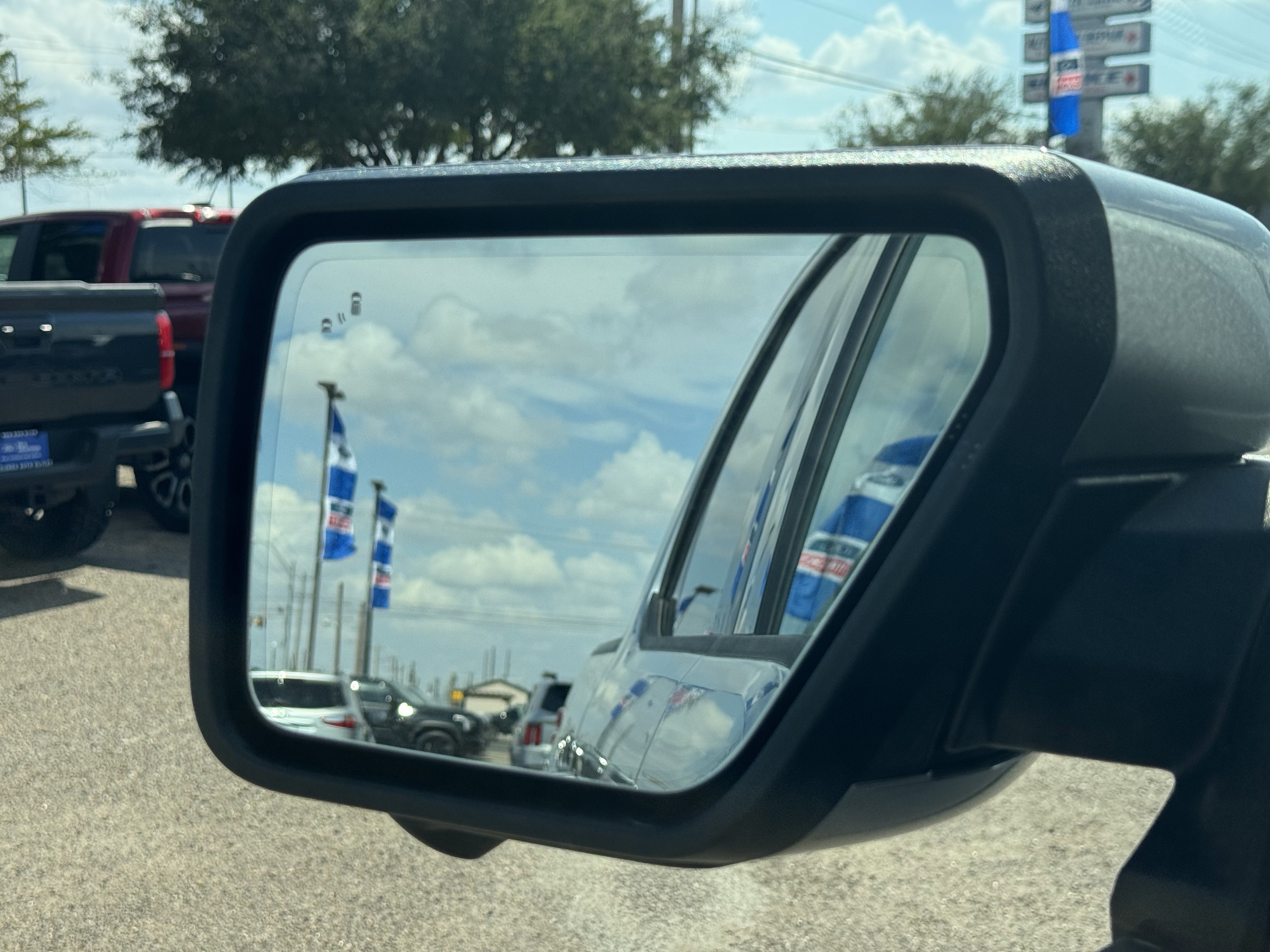 Certified 2025 Ford F150 Platinum w/ Equipment Group 702A High image 18