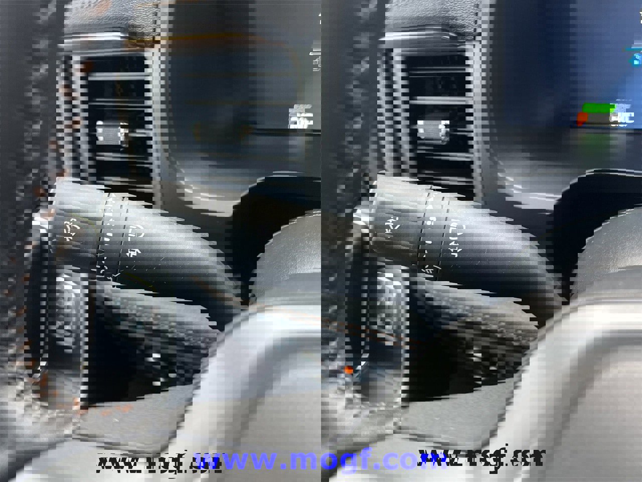 Certified 2022 Ford F150 Lightning Lariat image 13