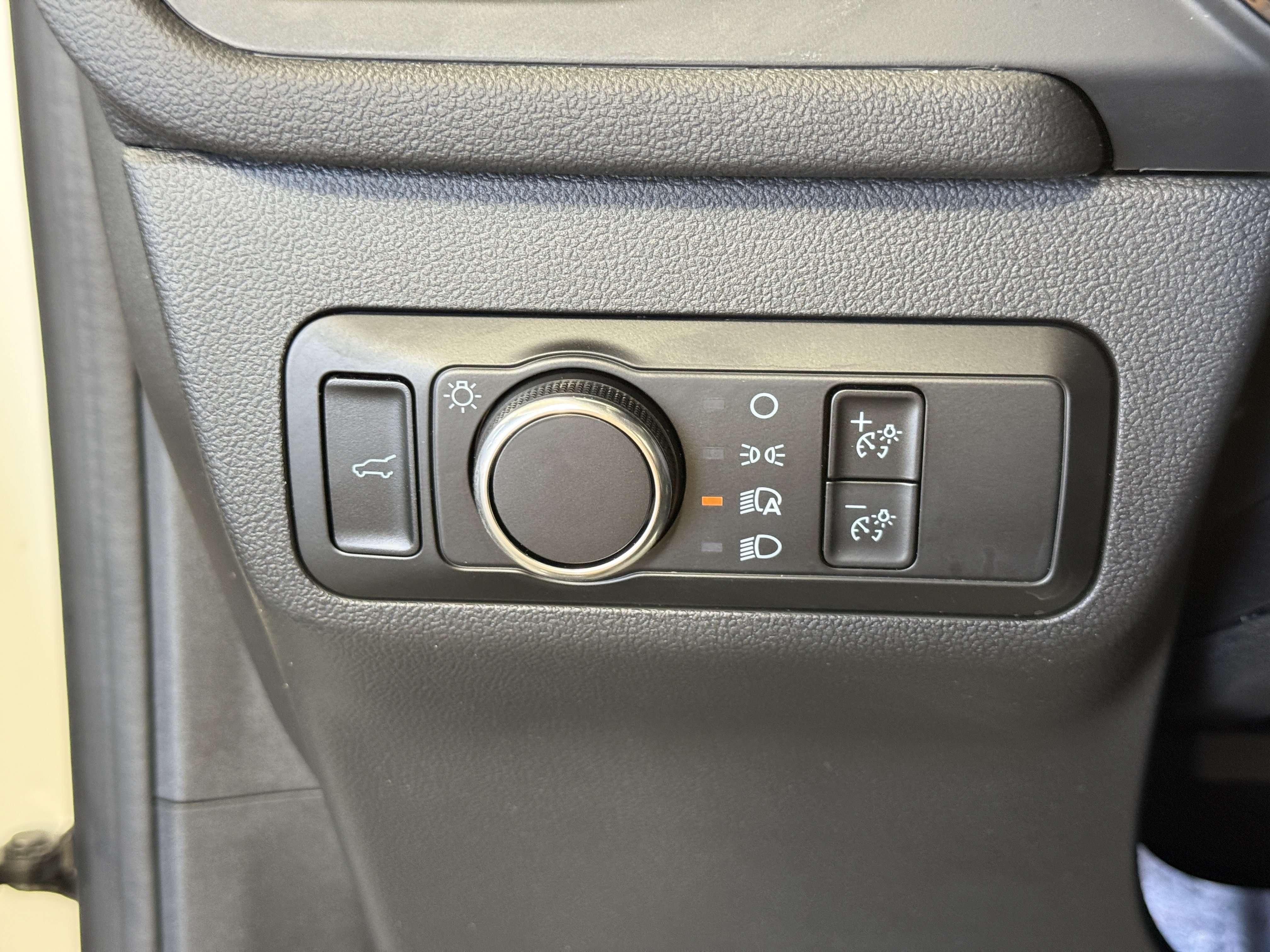 Certified 2023 Ford Escape ST-Line w/ Tech Pack #1 FWD image 23