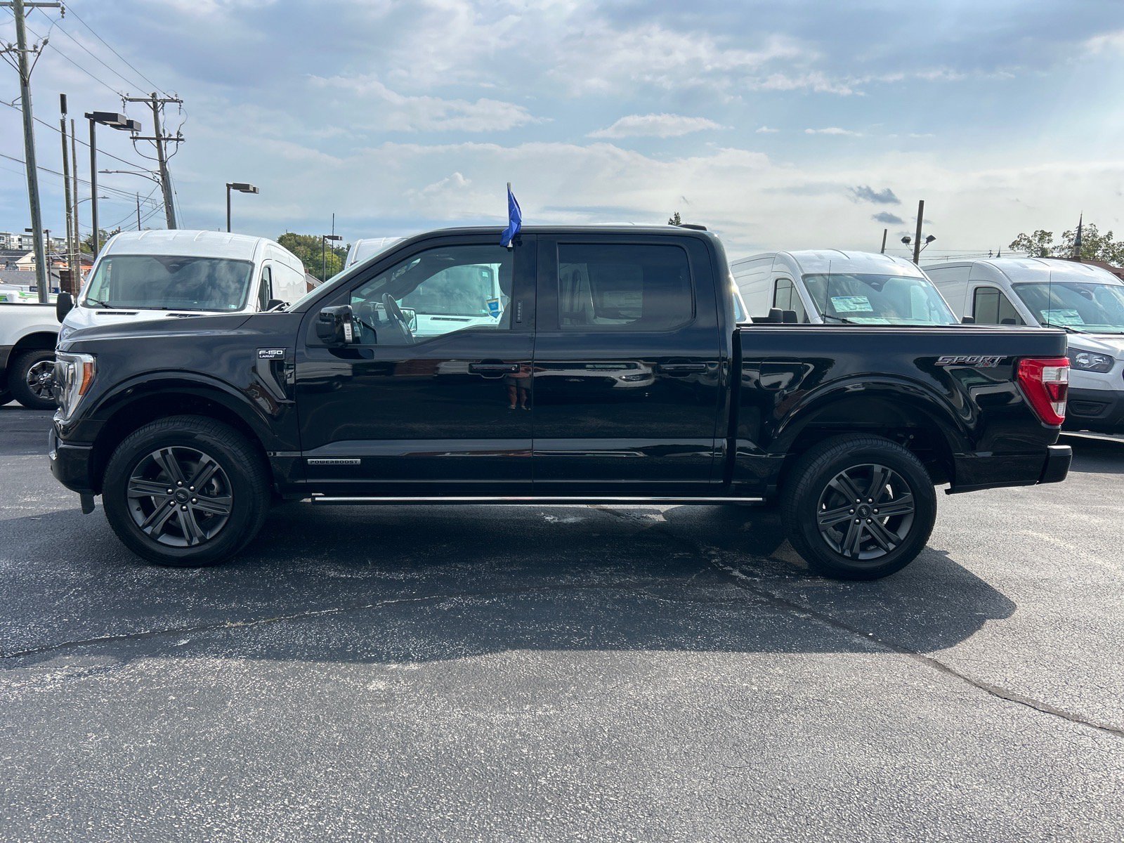 Certified 2023 Ford F150 Lariat w/ Equipment Group 502A High AWD/4WD image 4