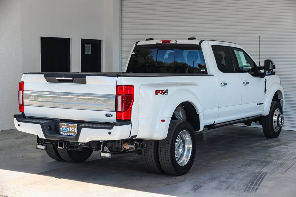 Certified 2022 Ford F450 Platinum w/ FX4 Off-Road Package AWD/4WD image 4