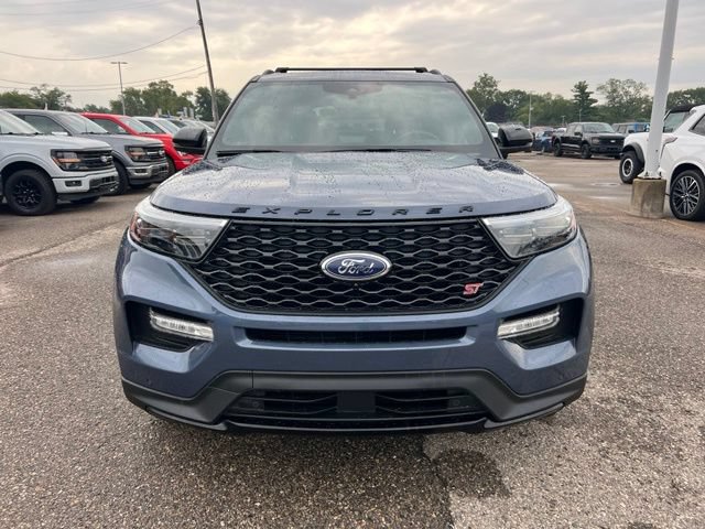 Certified 2021 Ford Explorer ST w/ Equipment Group 401A AWD/4WD image 2