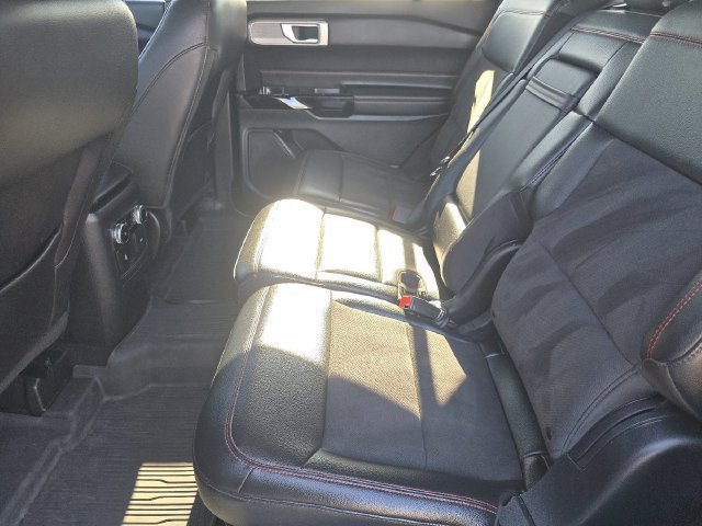 Certified 2024 Ford Explorer ST-Line w/ Class IV Trailer Tow Package AWD/4WD image 21