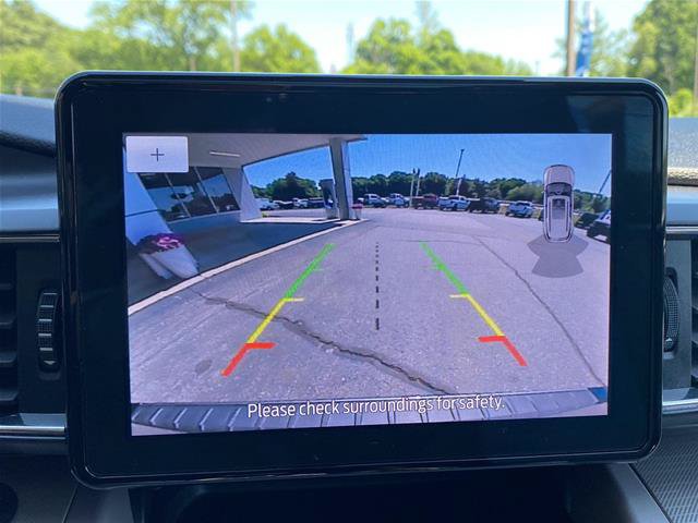 Certified 2023 Ford Explorer XLT w/ Equipment Group 202A AWD/4WD image 22