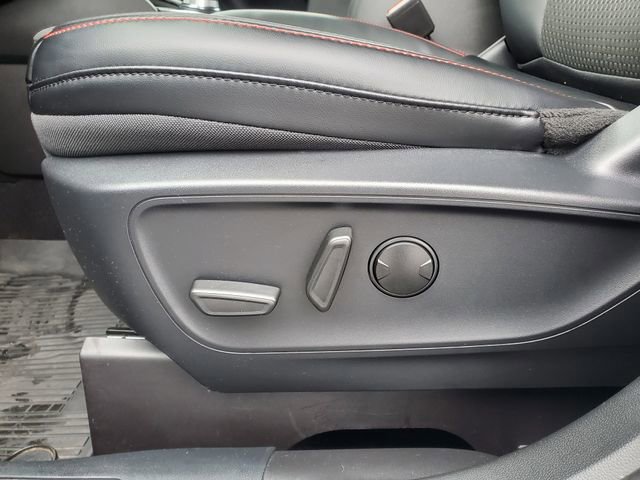 Certified 2024 Ford Escape ST-Line w/ Tech Pack #1 image 7