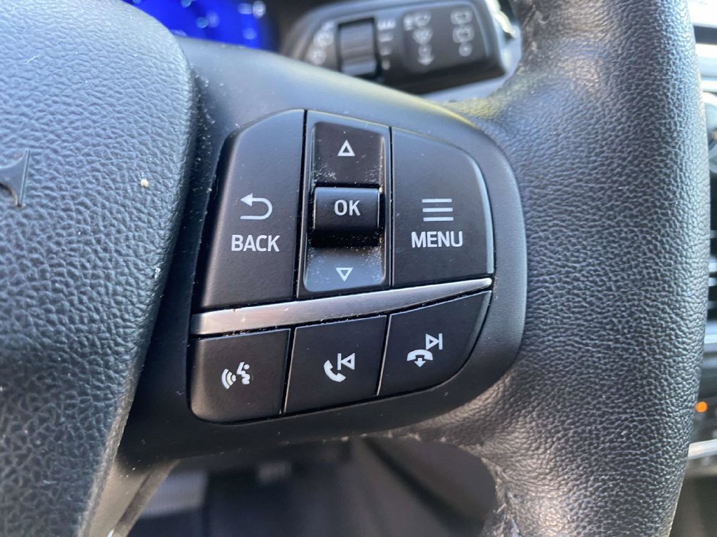 Certified 2020 Ford Escape Titanium AWD/4WD image 21